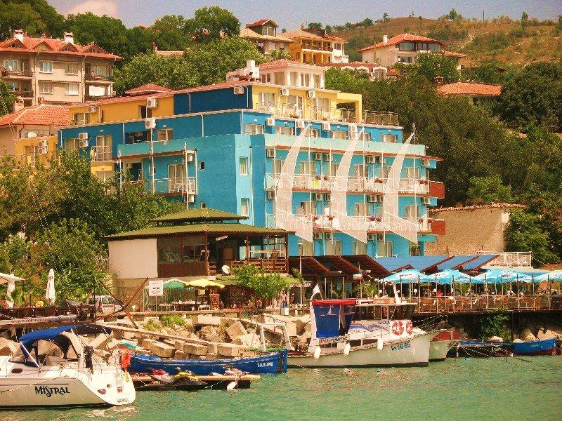 Lotos Hotel Balchik Exterior photo